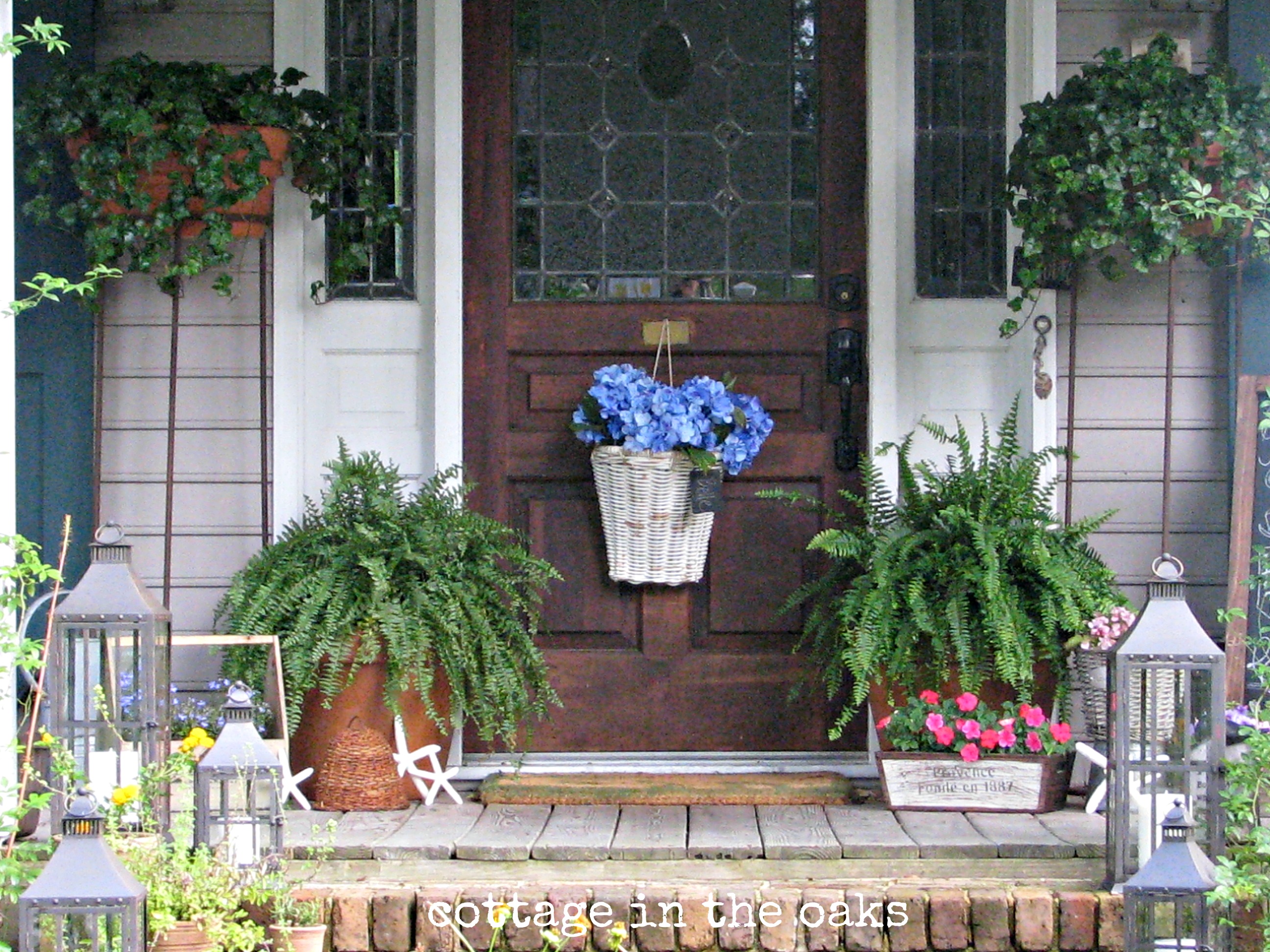 Summer Front Porch...... - Cottage in the Oaks